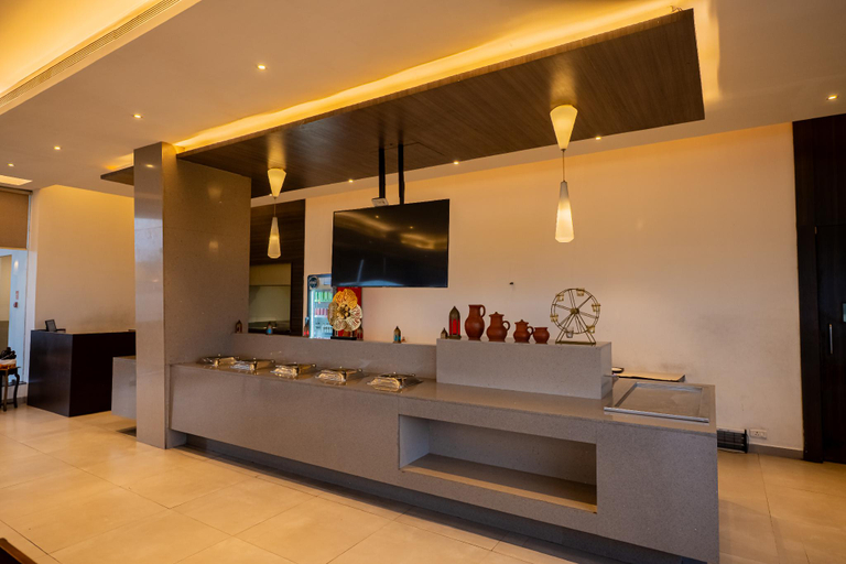 Food & Drinks 4, Hotel Blossoms, Tiruchirappalli
