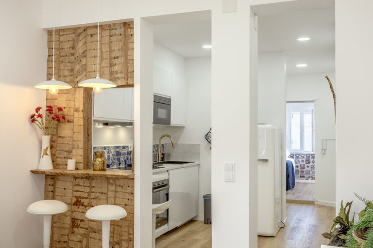 Others 5, Bairro Alto Stylish II by Homing, Lisbon