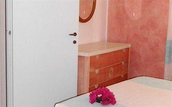 Others 4, Residence S Incantu, Cagliari