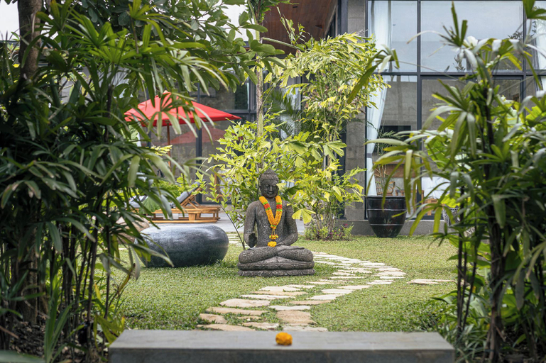 Others 3, Pig Stone Villa, Tabanan