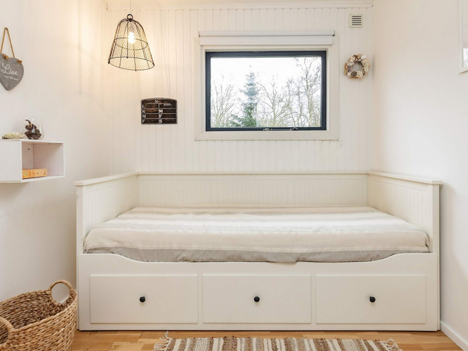Bedroom 2, 4 Person Holiday Home in Roslev, Skive