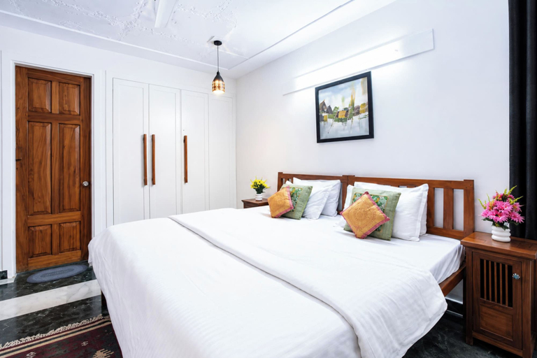 Bedroom 3, Opulent Antique 6BR Villa in Gurugram, Gurgaon