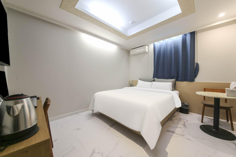 Bedroom 3, Gwangju Duam-dong Number 25 Donggwangju Branch, Buk