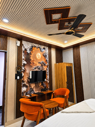 Others 3, Hotel Ayansh, Gorakhpur