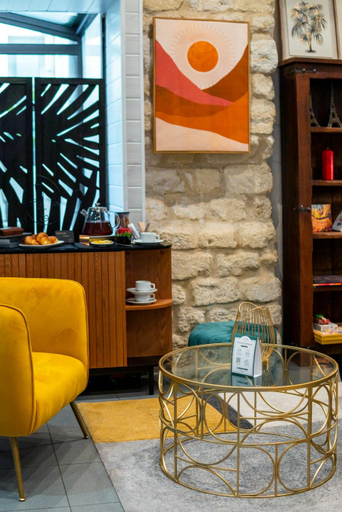 Public Area 2, Hotel Lilas Blanc, Paris