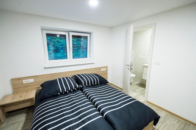 Bedroom 3, Guesthouse Urša, Preddvor