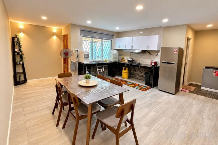 Others 4, Ang Lee Holiday Home 2, Semporna
