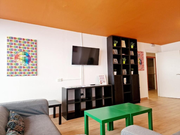 Others 5, Arc House Barcelona, Barcelona