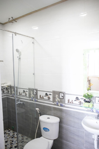 Bathroom 4, Memory Homestay, Huế