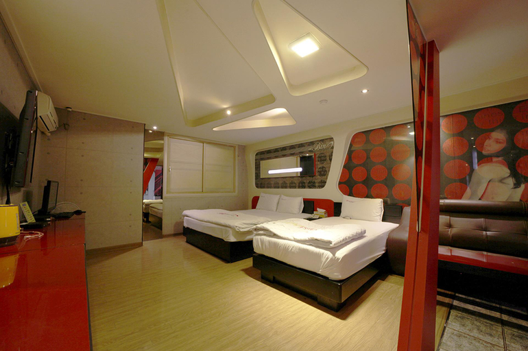 Bedroom 3, Gyeongsan Venice, Dong