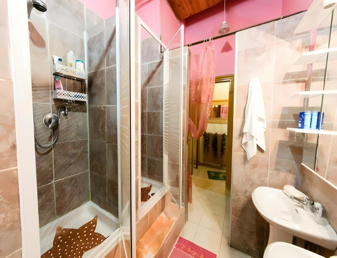 Bathroom 2, SUNSHINE HOSTEL, Rome