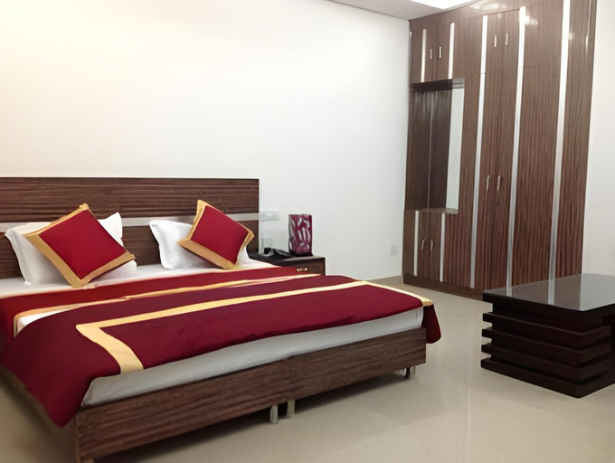Others 4, Lotus Park Hotel, Gurgaon