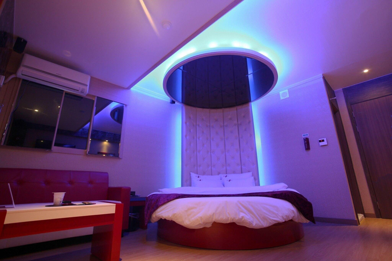 Bedroom 4, Icheon J HOTEL, Icheon