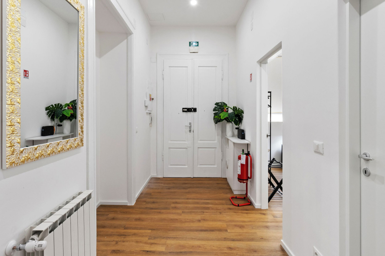 Others 3, Tiffany - Netflix, Disney, per 8pp con Garage Box, Trieste
