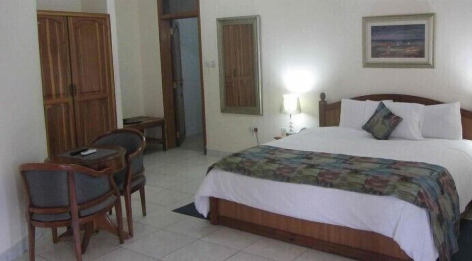 Others 2, PSB Guest House, Tema