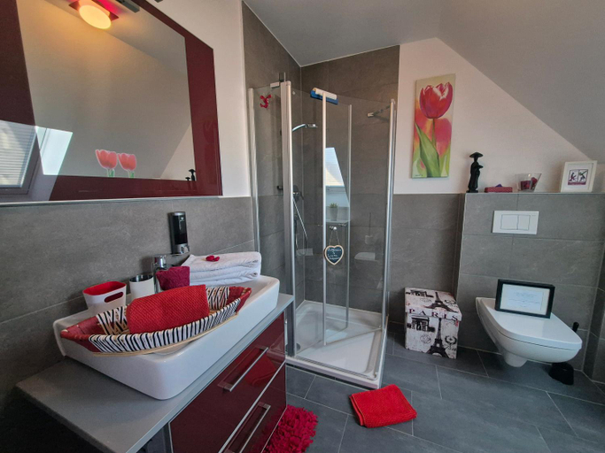 Bathroom, Frankfurt Bed & Breakfast, Frankfurt am Main