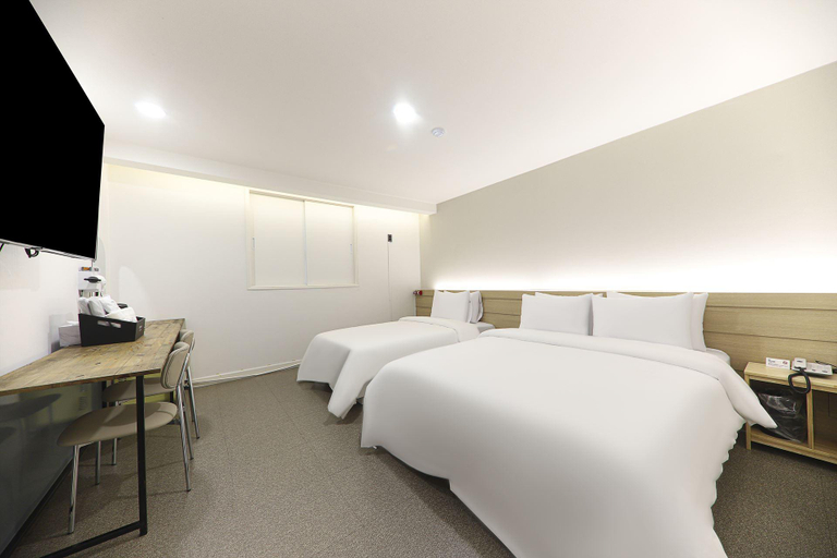 Bedroom 2, Changwon Jinhae Hotel PRI BERRY, Jinhae