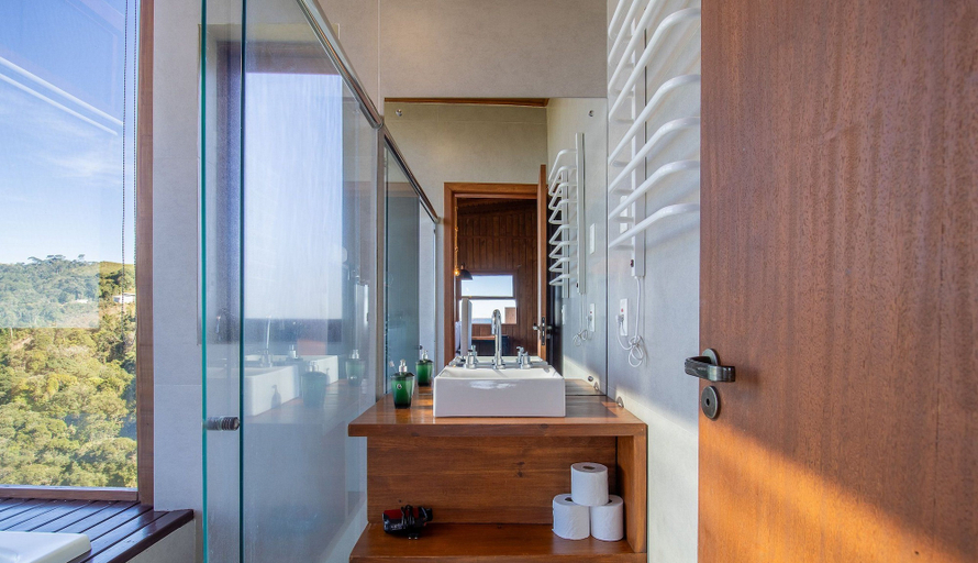 Bathroom 4, Cabana rústica com jacuzzi VST003, Anitápolis