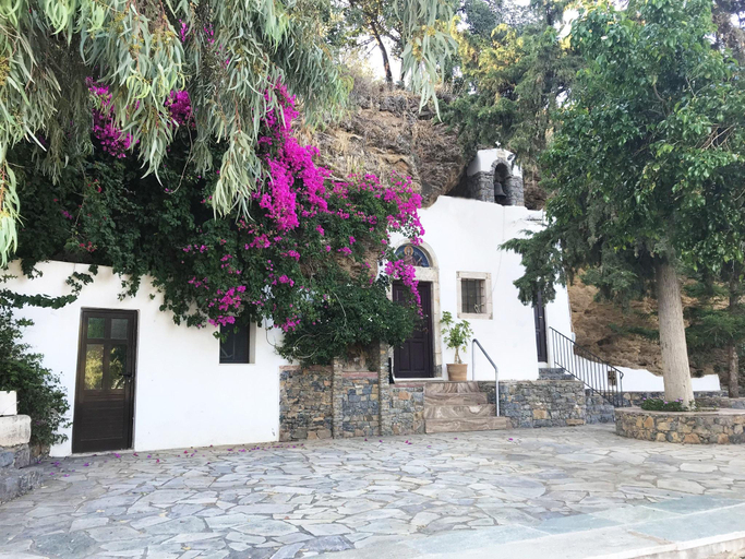 Others 5, Villa in Mariou with Private Pool & Beaches, Crete