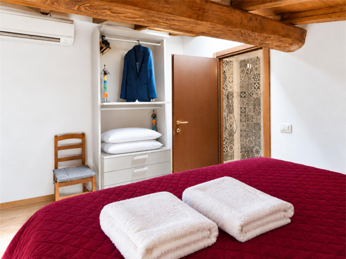 Bedroom 2, I Fragoli al David, Florence