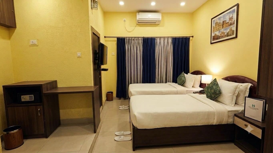 Others 5, Hotel O Jessore Road Kolkata Airport, North 24 Parganas