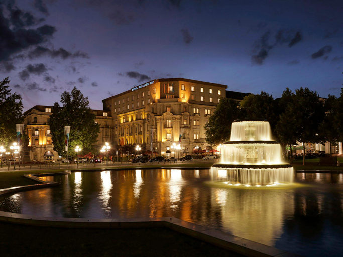 Exterior & Views 1, Hotel Nassauer Hof, Wiesbaden