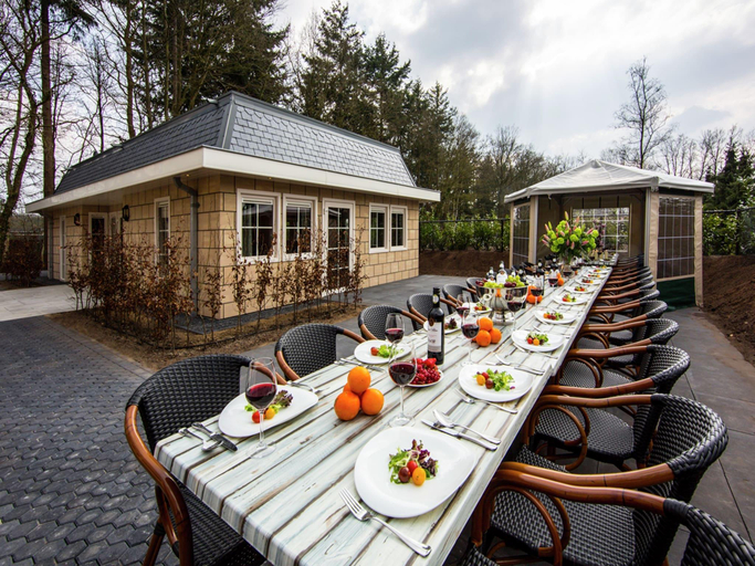 Food & Drinks 5, Castle Stay in De Eese with Royal Interiors, Steenwijkerland