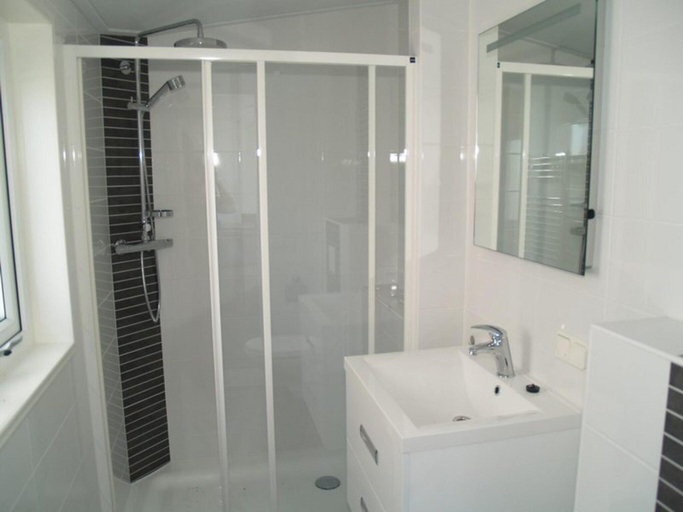 Bathroom, Charming Chalet in De Rijp, Graft-De Rijp