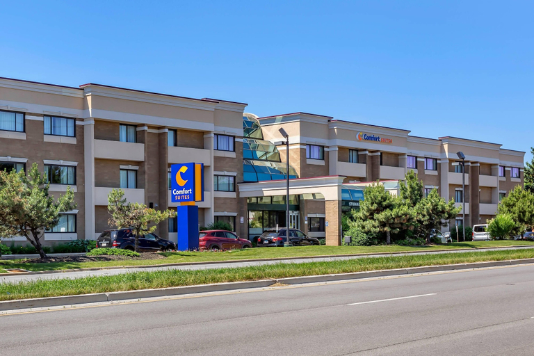 Exterior & Views 2, Comfort Suites Oakbrook Terrace - Chicago West, Dupage