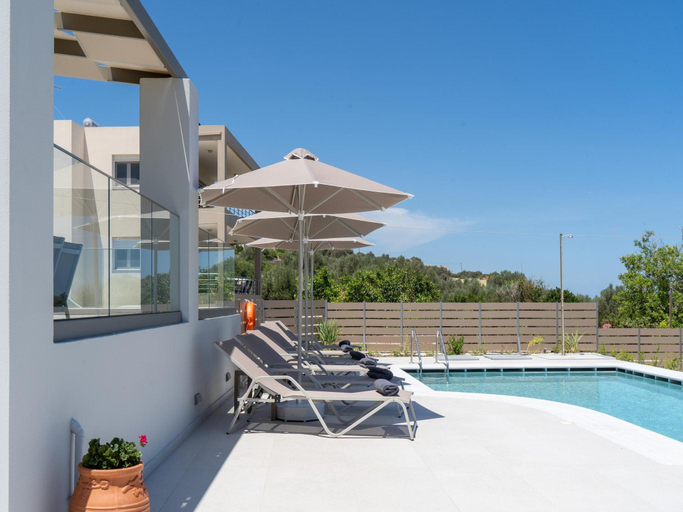Others 5, Villa in Crete with Sea Views & Private Pool, Crete