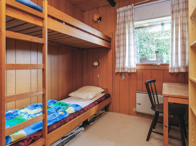 Bedroom 2, 8 Person Holiday Home in Skals, Viborg