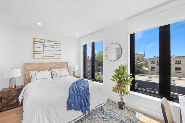 Others 2, 149bk-601 New PH 2br-2bath With a Private Terrace, New York