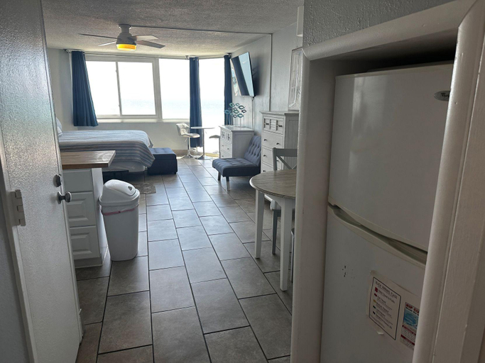 Others 5, Beach Front Ocean View Condo - Top of the Gulf 615, Bay