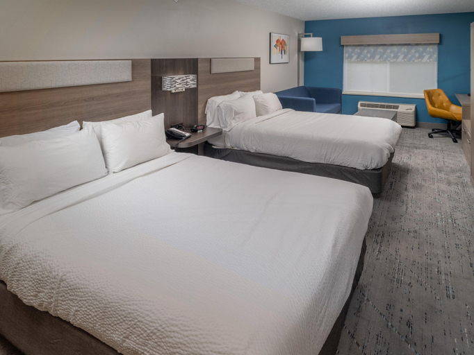Bedroom 5, Holiday Inn Express & Suites Denison West by IHG, Grayson