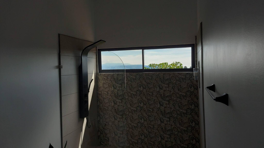 Others 5, ARISA MOUNTAIN HOUSE, El Guarco
