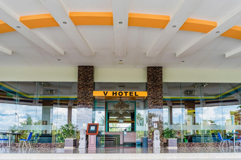 Food & Drinks, V Hotel Jambi, Jambi