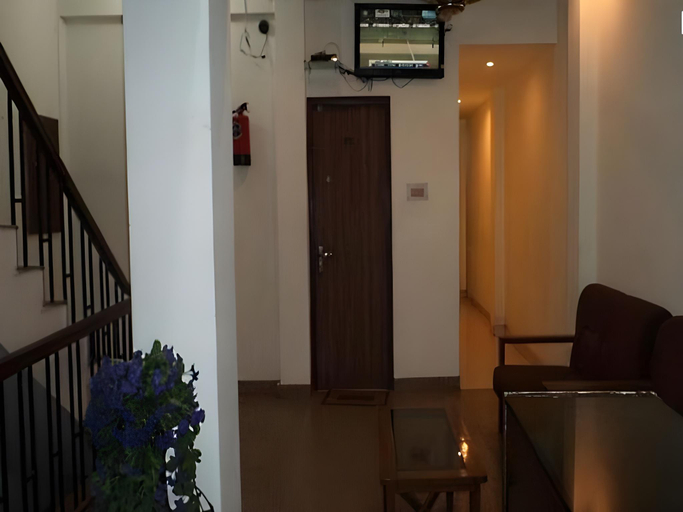Others 3, Hotel Umang, Lucknow