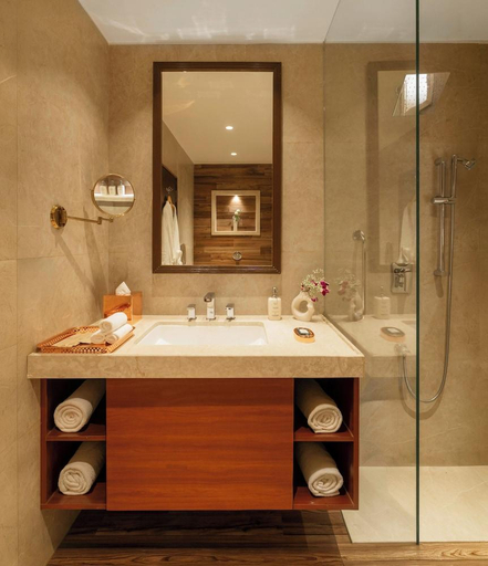 Bathroom 4, Holiday Resort & Spa (A Unit of S. Poddar Group), Kachchh
