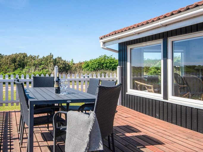 Others 5, 6 Person Holiday Home in Ringkobing, Ringkøbing-Skjern