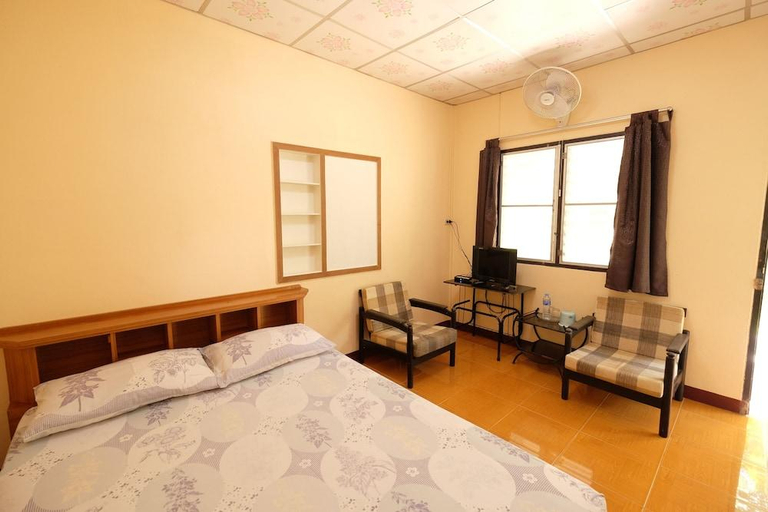 Others 3, 057 Resort, Sikao