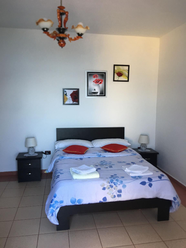 Others 4, Skyhill rooms and suites, Vlorës
