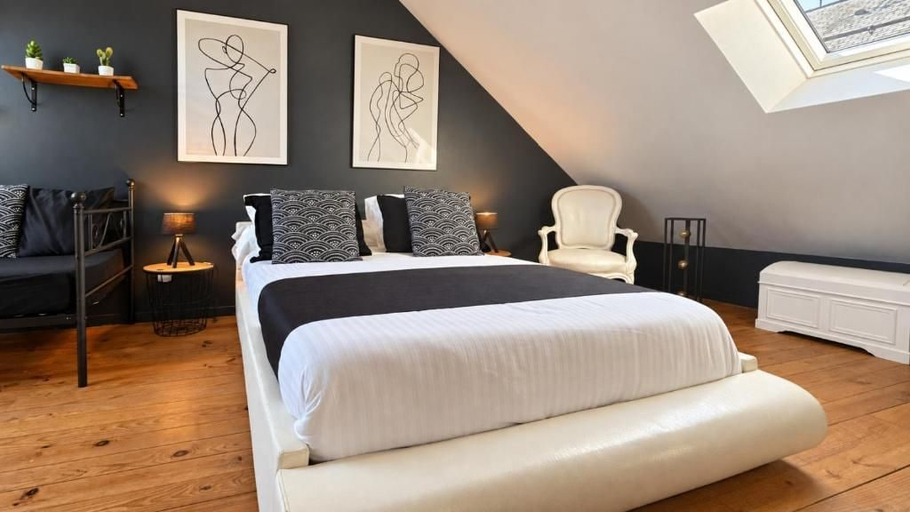 Bedroom 2, Chez Patou, Mayenne