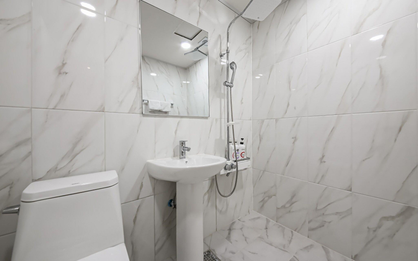 Bathroom, Gwangju Sangmu Alice Business Hotel, Gwangsan