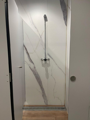 Bathroom, Cubez Hostel Viladrau, Girona