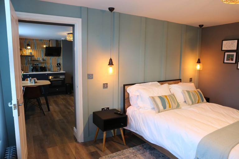 Others 5, Diglis Basin Apartment, Worcestershire