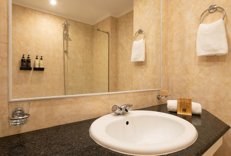 Bathroom 5, Canvas by Mitsis Petit Palais, South Aegean