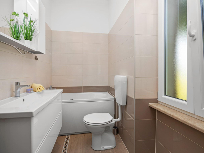 Bathroom 5, Charming Villa with Pool, Sveta Nedelja