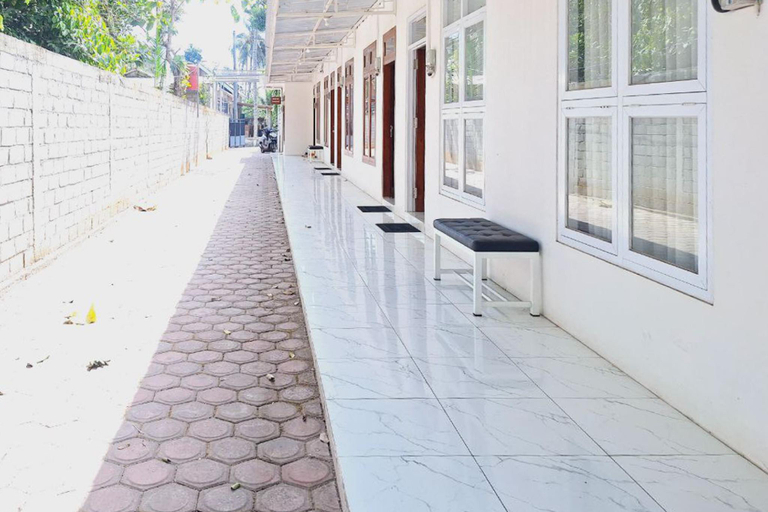 Public Area 3, Ayani Guest House RedPartner, Blitar
