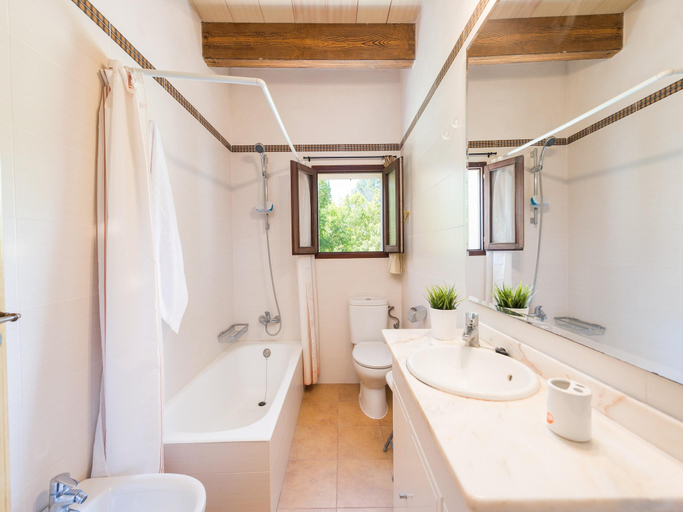 Bathroom 4, Can Company - Villa With Private Pool In Campanet, Baleares