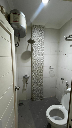 Bathroom 5, HOTEL MAJESTIC, Palembang